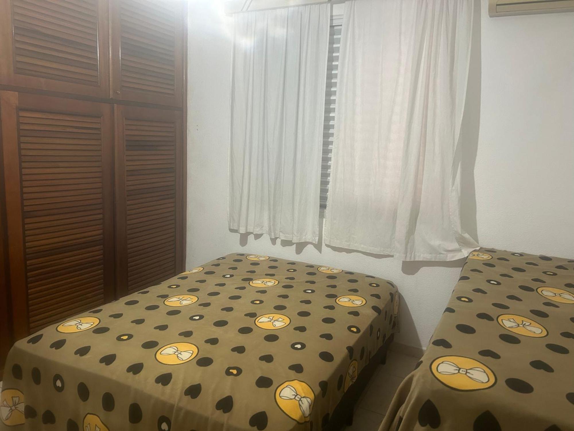Ed. Itamarati. Lejlighedshotel Praia Grande  Eksteriør billede